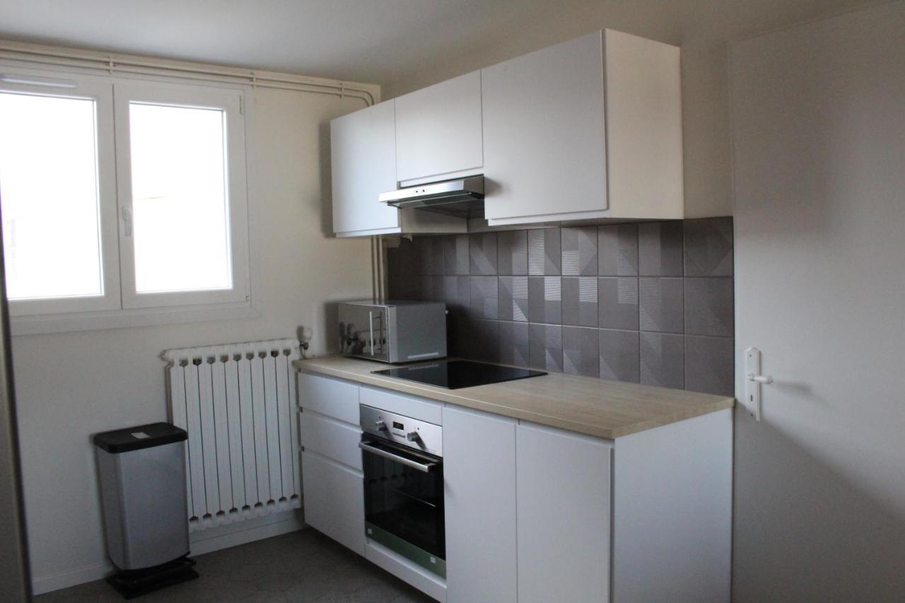 Apartamento Bienvenue Chez Ed Villeurbanne Exterior foto